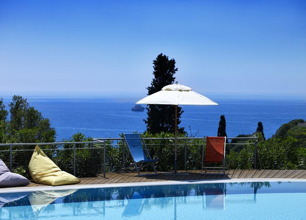 Leivatho Hotel 스보로나타 외부 사진