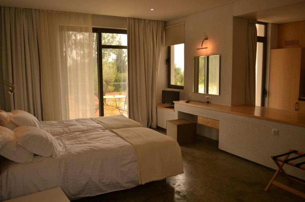 Leivatho Hotel 스보로나타 객실 사진